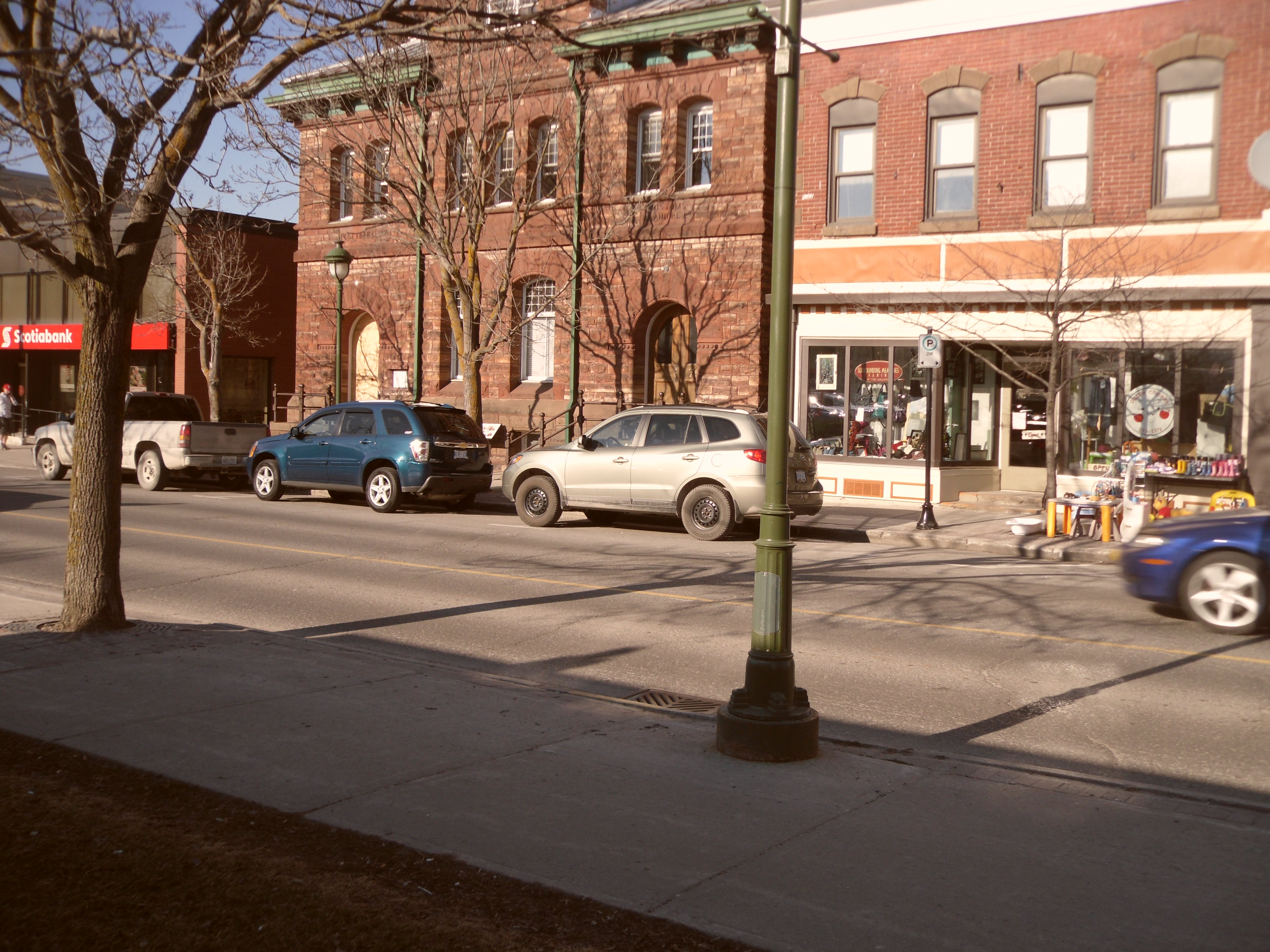 SURROUNDING MEMORIES